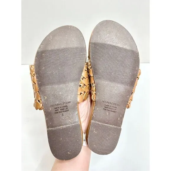 ALI MACGRAW Sandals Womens Size 8 Leather Wren Woven Slip On Shoes