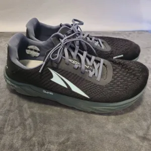 Altra mens shoes size 13