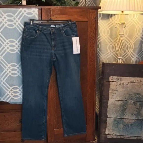 Americana Sunflower Bundle- Button Up, Boot Cut Jeans, Crossbody, Choice Shoe