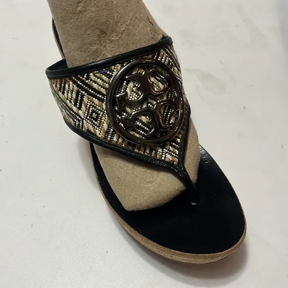 Amputee ONE SHOE TORY BURCH Fete woven raffia thong wedge sandals Sz 7 Women