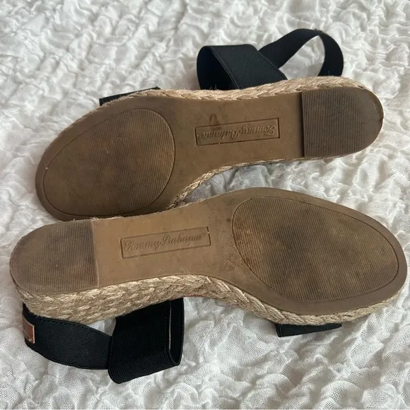 André Assous Allison Elastic Wedge Sandals Black Size 9
