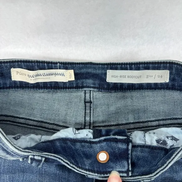 ANTHRO PILCRO High-Rise Bootcut Jeans with Button Details - Sz 24