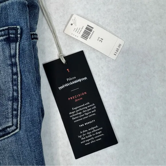 ANTHRO PILCRO High-Rise Bootcut Jeans with Button Details - Sz 24