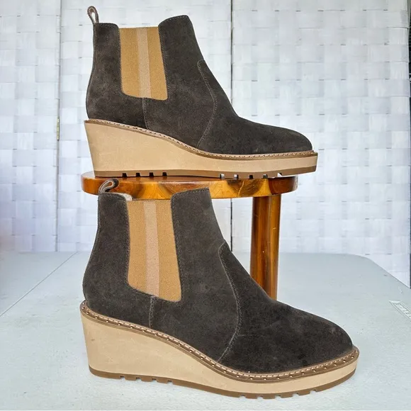 Anthropologie Cecelia New York Black and Tan Ankle Boots with Wedge Sole Size 9