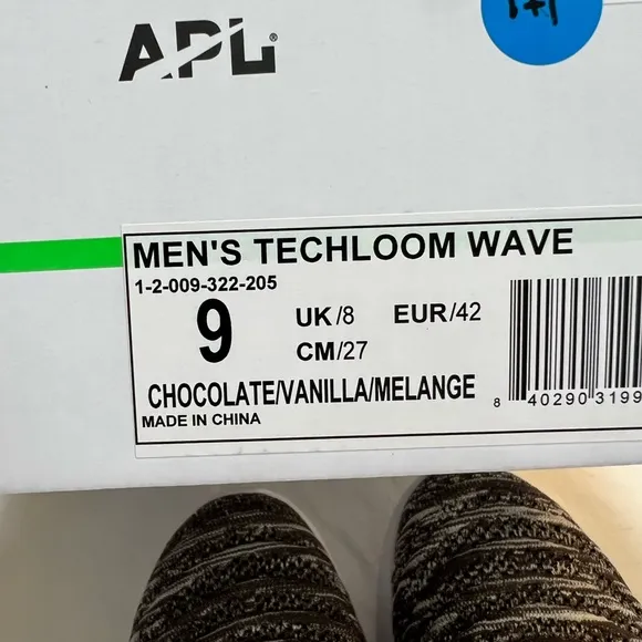 APL Men's Knit Sneakers - TechLoom chocolate vanilla size 9