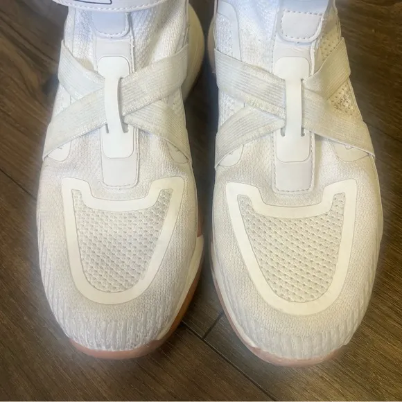 APL Super Future High Top Bootie Men’s Size 6.5 Basketball Shoes in White