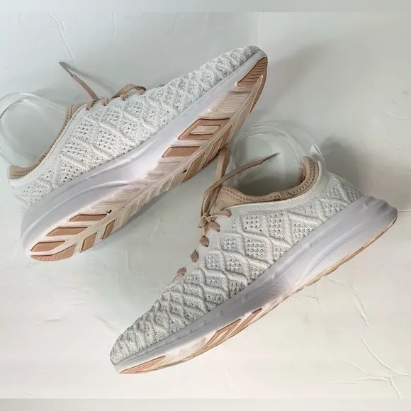 APL Techloom Phantom Running Sneaker in Ivory Blush