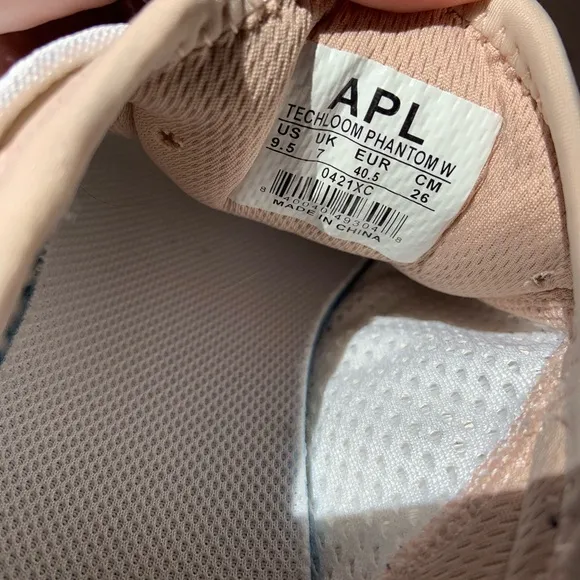 APL Techloom Phantom Running Sneaker in Ivory Blush