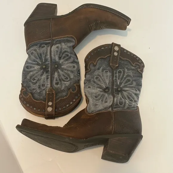 Ariat Daisy Western Brown Blue Leather Cowboy Boots Women’s Size 6.5