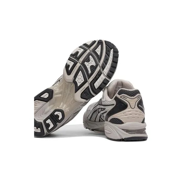 Asics Sneakers &amp; Slip-on Size US 8