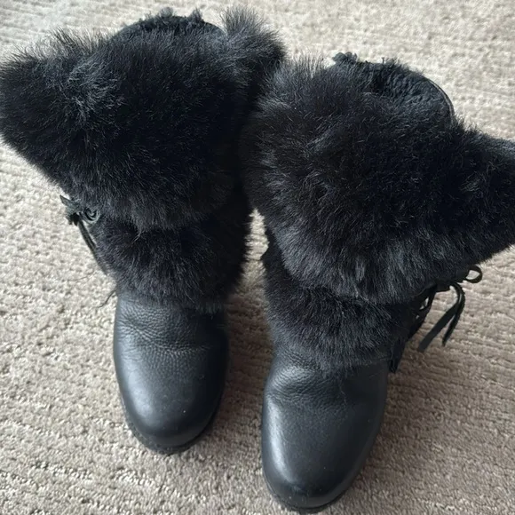 Australia Luxe Collective Black Shearling Fur-Trimmed Wedge Boots