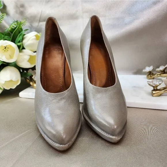 Authentic Givenchy Oyster Grey Leather Heels