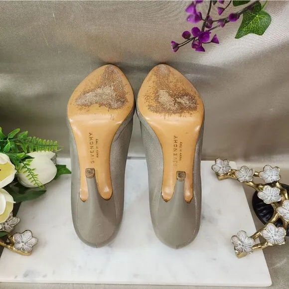 Authentic Givenchy Oyster Grey Leather Heels
