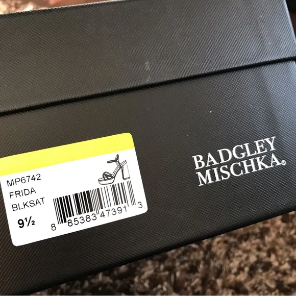 Badgley Mischka Frida Platform Sandal NIB