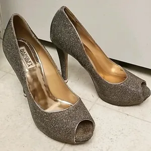 BADGLEY MISCHKA peep toe platform pumps