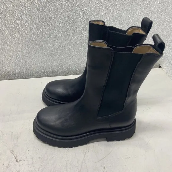 Banana Republic Lug Chelsea Boots – Women's 9 – Black – New With Box