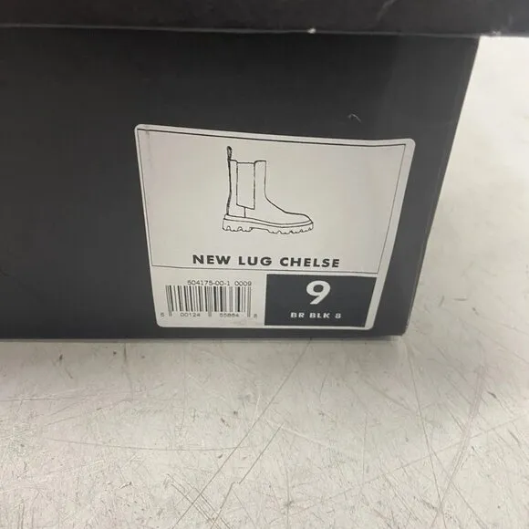 Banana Republic Lug Chelsea Boots – Women's 9 – Black – New With Box