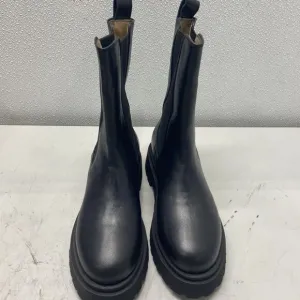 Banana Republic Lug Chelsea Boots – Women's 9 – Black – New With Box
