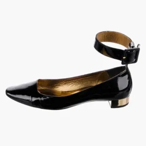 Barbara BUI black and gold patent leather buckle ankle flats