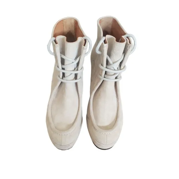 Barneys New York Womens Size 8.5 38.5 Suede Lace Up Wedge Ankle Boots Tan Italy