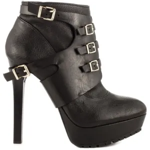 BCBG NIB 10 Women's Black Leather Ankle Boots BG-Welsh