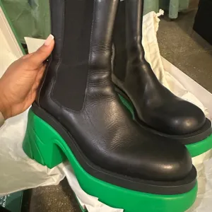 Black and Green Women's Platform Boots