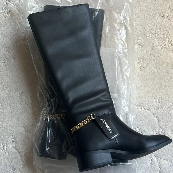 Black Chain Riding Boots, New with Tag