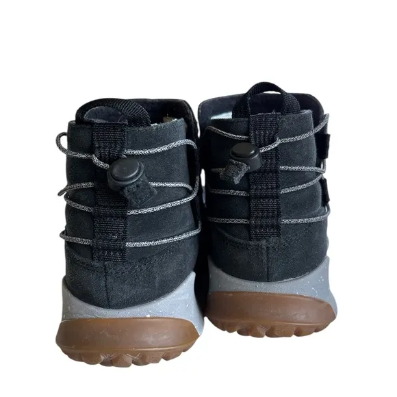 🌺Black High-Top Boots with Lace-Up Design and Cushioned Midsole