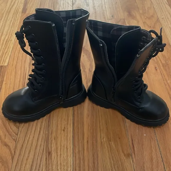 Black Lace-Up girls Boots toddler size 10