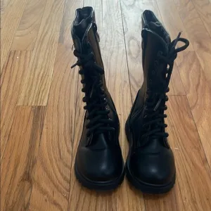 Black Lace-Up girls Boots toddler size 10