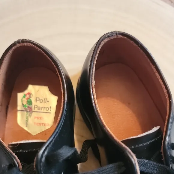 Black Leather Lace-Up Shoes By Poll Parrot