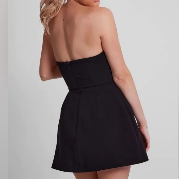 Black strapless mini dress premium, thick fully lined pocket front structured