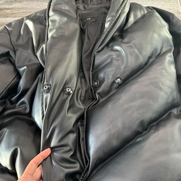 Blank NYC Ladies Vegan Leather Oversized Baggy Black Puffer Belted Jacket Size M