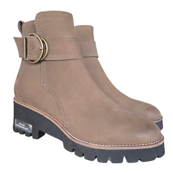 Blondo Waterproof Dagger Woman's Bootie Size 8.5 Sand Suede