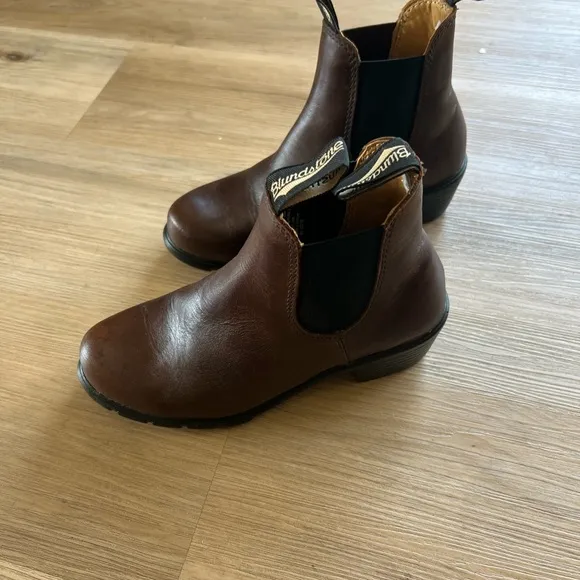 Bluestone 1673 Heeled Ankle Boots • 6.5