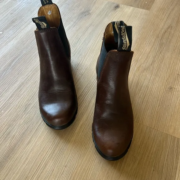Bluestone 1673 Heeled Ankle Boots • 6.5