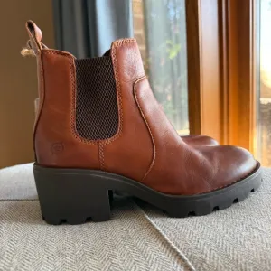 Born Galdot Brown Leather Ankle Boots