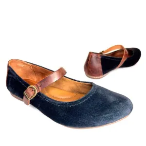 BORN Mary Janes Womens 8.5 Navy Velvet Leather Flats Classic Preppy Fairygoth
