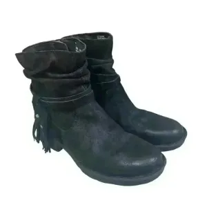 Born Women 7M Kenya Moto Grunge Black Suede Goth Boots Zip Up Fringe Western