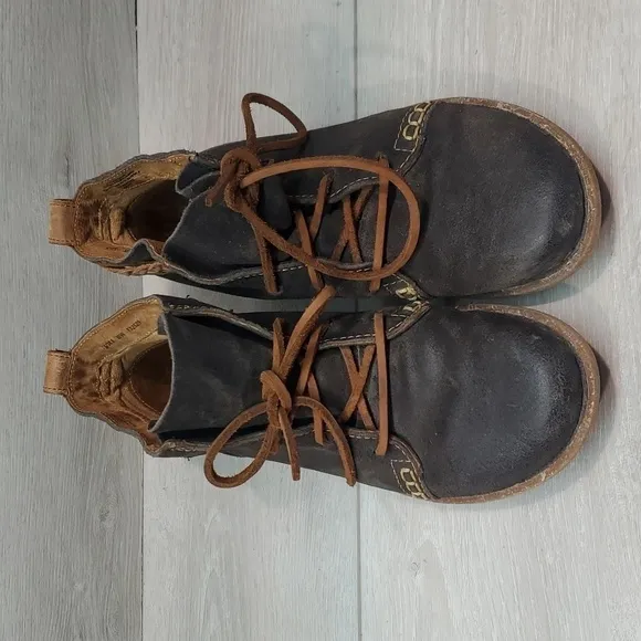 Born Women Temple Final Ankle Dark Distressed Grey Leather Boots shoes sz 7.5
