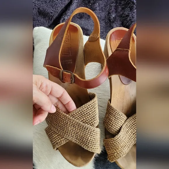Bosabo Brown Leather and Woven Sandals High Heel Clog Sandal Raphia Cognac Sz 8