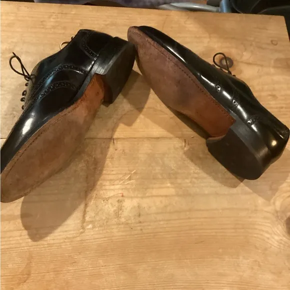 Bostonian Classic Wing Tip Black Leather