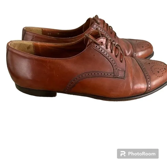 Bostonian Classic Wing Tip Shoes, Size 11