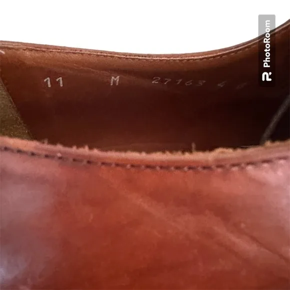 Bostonian Classic Wing Tip Shoes, Size 11