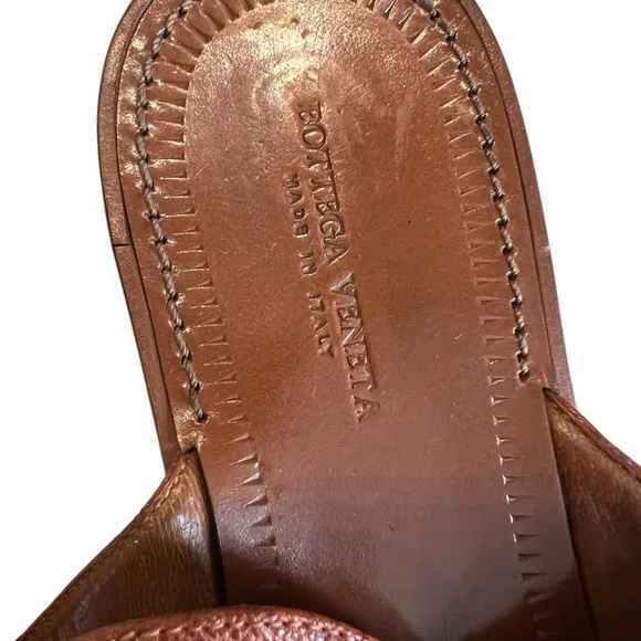 Bottega Veneta Sandals brown woven slides vacation spring summer size 37 or 7