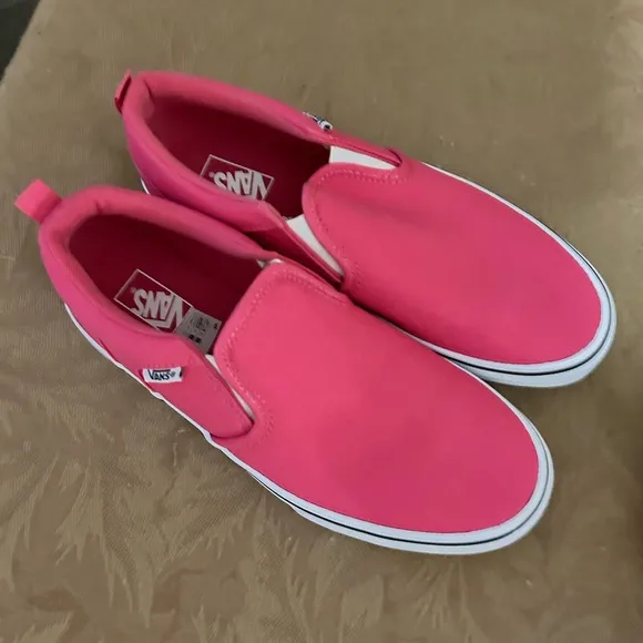 Brand new Kids Ashley Slip on Vans shoes