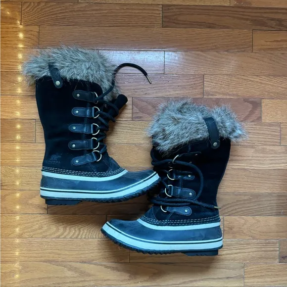 Brand New Sorel Joan of Arctic Faux Fur WaterproofSnow Boot