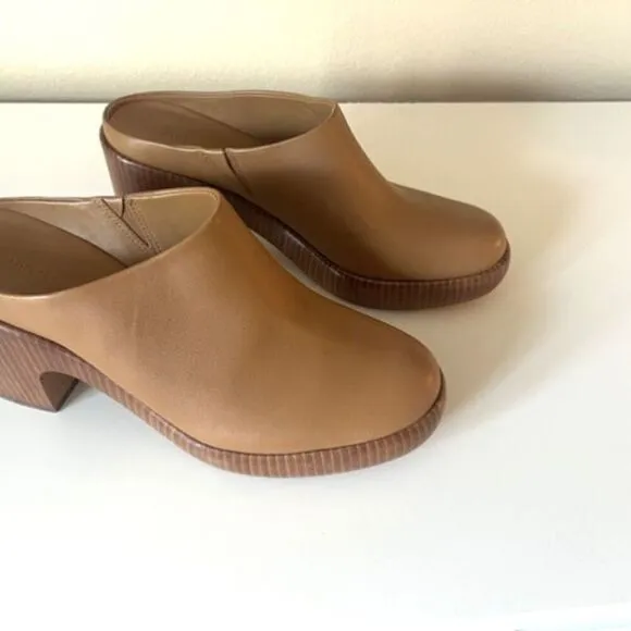 BRAND NEW Vince Women's Brown Navina Leather High Heel Platform Clog Shoes Size