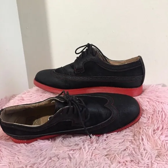 BRAT CLASSIC‎ MENS SHOES SIZE 8.5