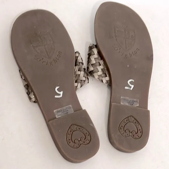 Brighton Orion silver and gray Sandals with Woven Strap and Thong Design EUC